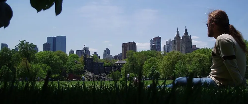 apt commands fail (Connection timed out) in Debian based containers on Windows